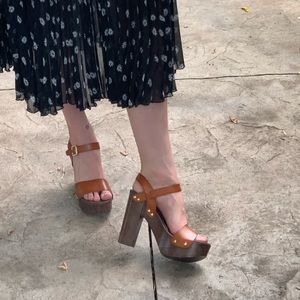 mossimo chunky heels